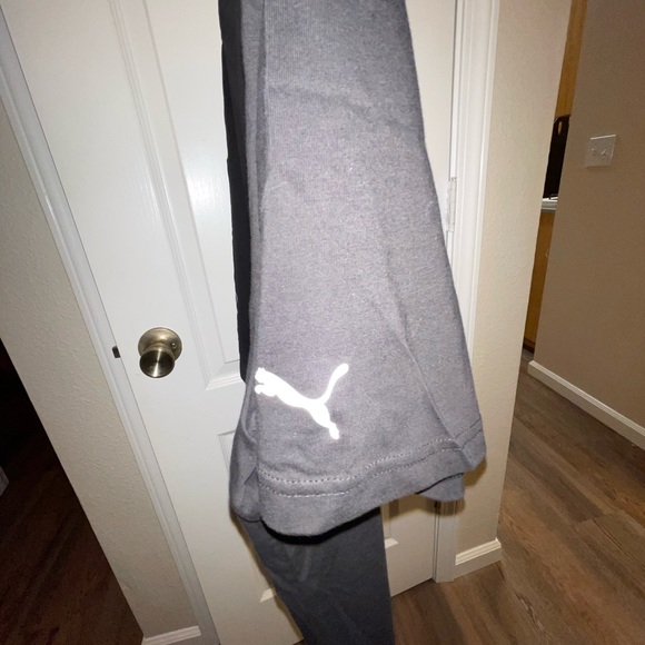 Authentic BMW/ PUMA COLAB t-shirt, never worn limited release - Picture 8 of 12